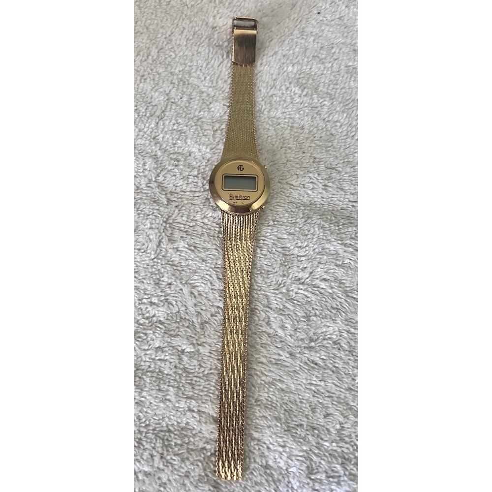 Vintage Armitron Womens Digital Led Watch Gold Tone Needs New Battery